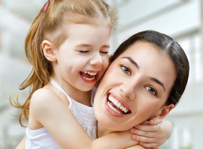 Spokojená maminka se spokojenou dcerou Spokojená maminka se spokojenou dcerou